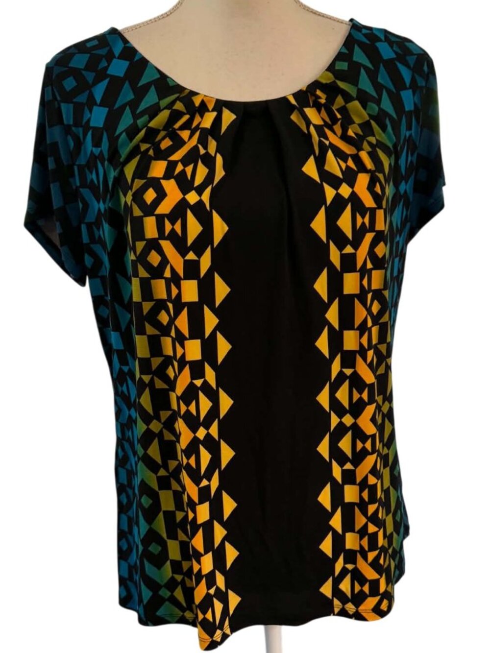 Worthington geometric short-sleeve top featuring a bold patterned print